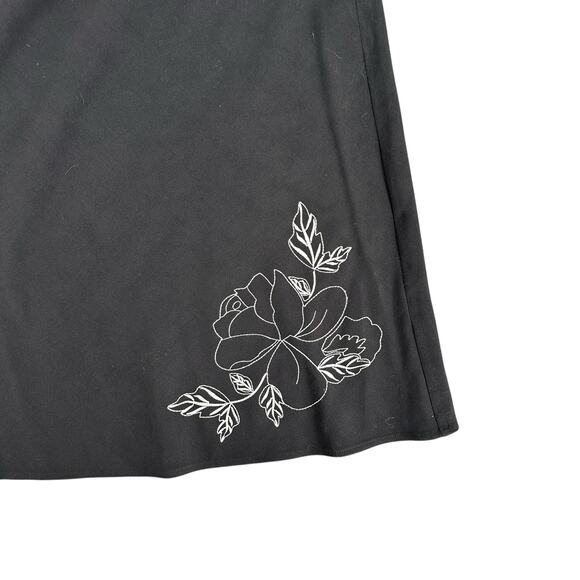 Vintage Y2K Norton McNaughton Black A-Line Midi Skirt 10 Floral Embroidery - Picture 2 of 5